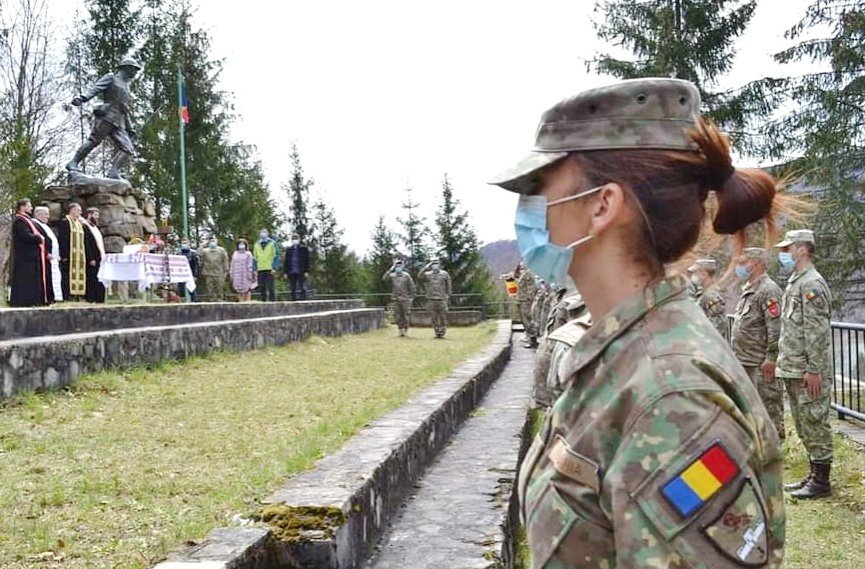 Monumentul Eroilor din Siriu, o lecție continuă de istorie 178931