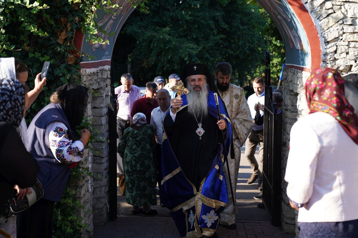 Sfințire de casă socială  în Parohia Avrămeni 178884