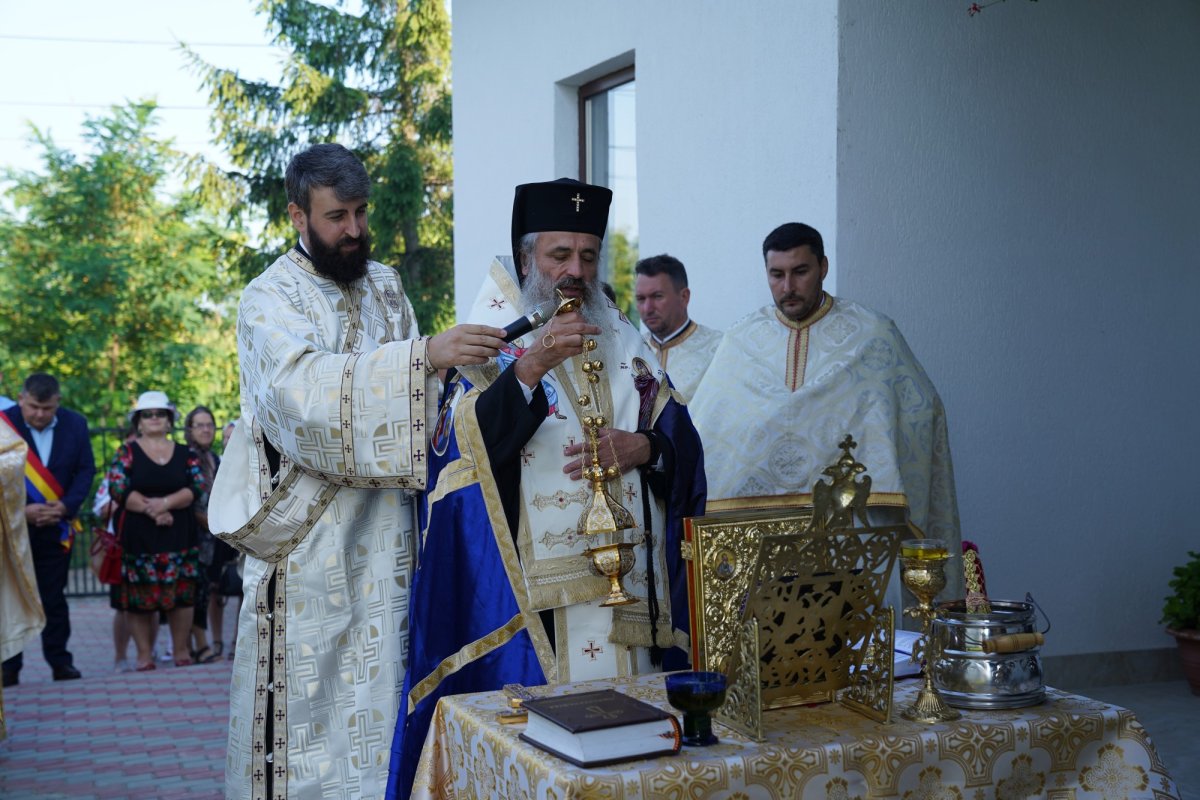 Sfințire de casă socială  în Parohia Avrămeni 178887