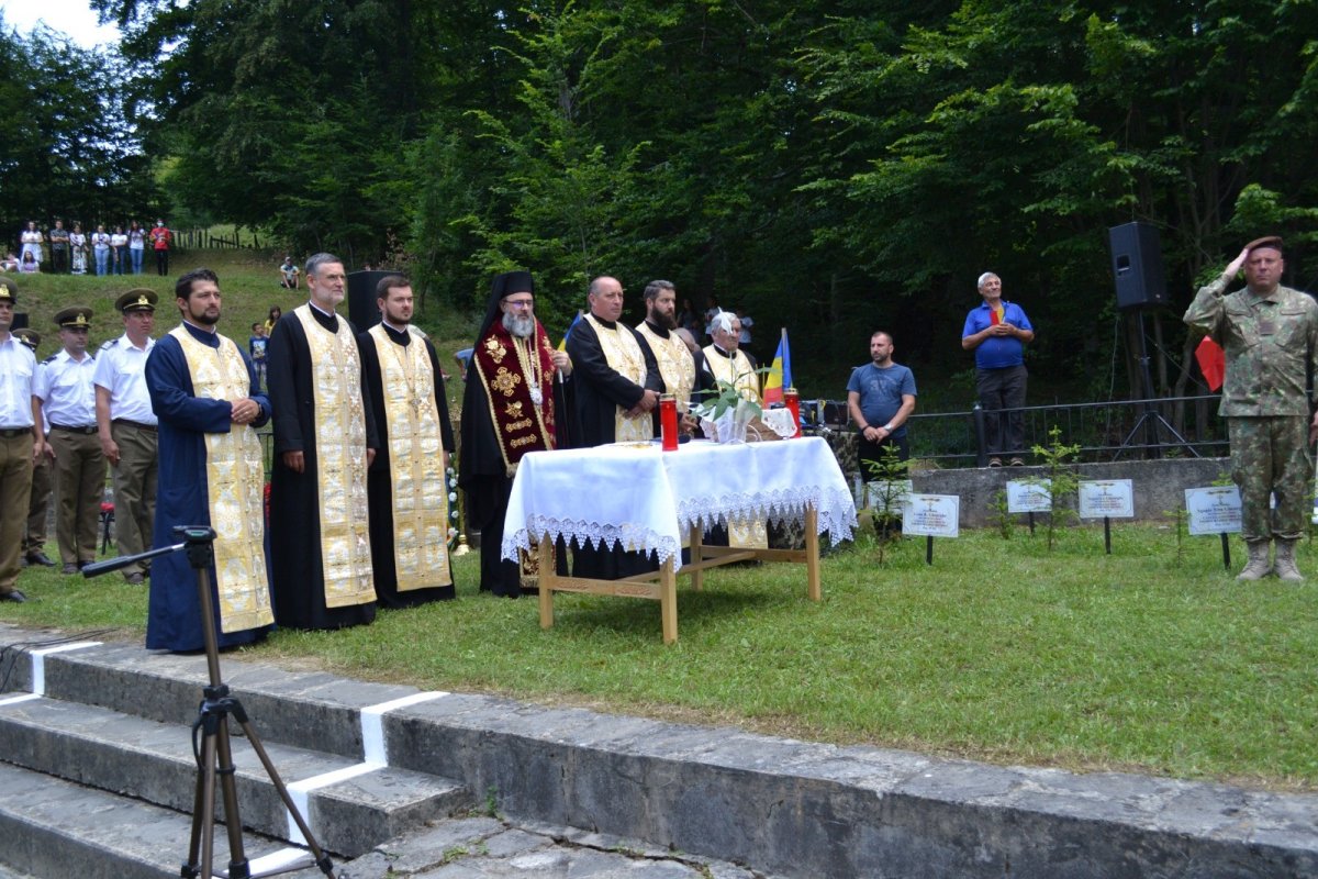 Marcarea aniversării Armatei a 2-a la Siriu, în județul Buzău 178986