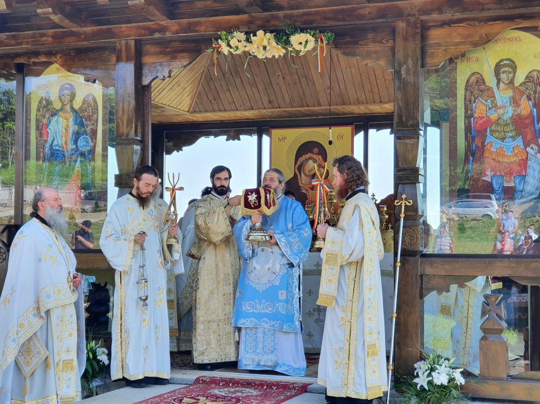 Hramul Schitului din Urecheni, Neamţ 179237