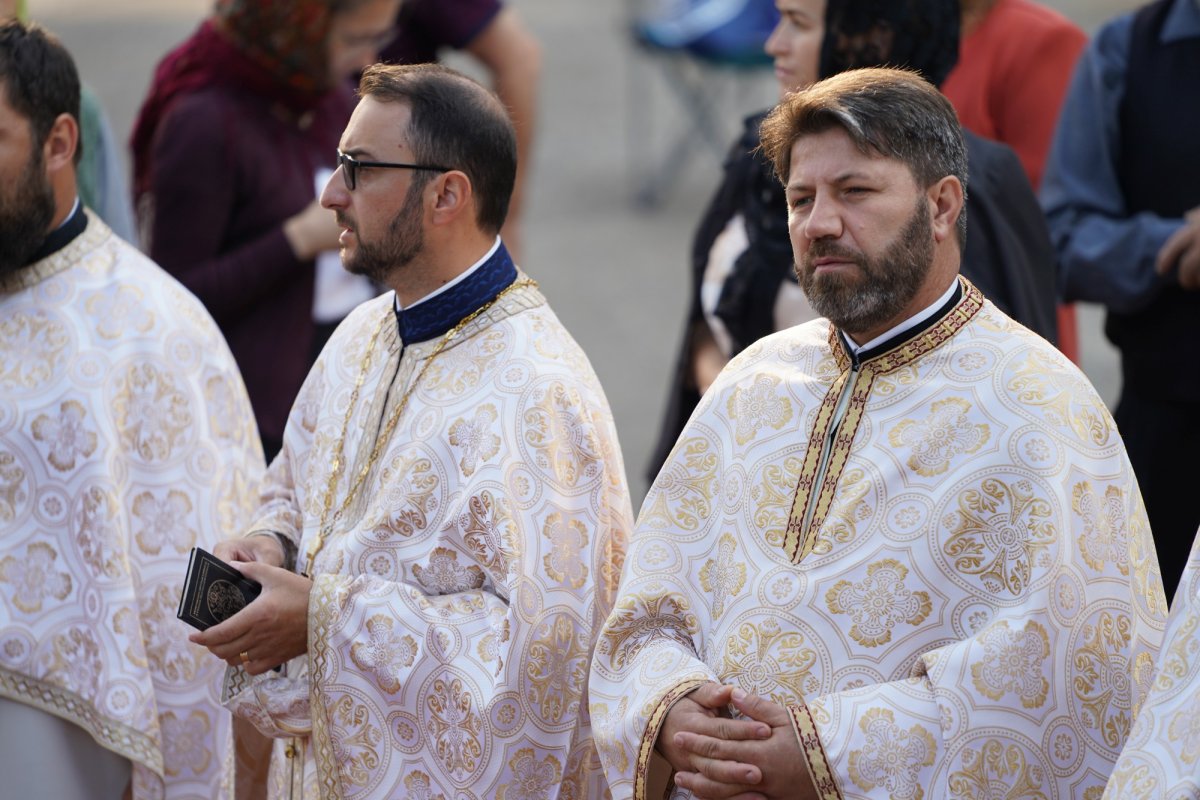 Seminariștii de la Mănăstirea Neamț și-au sărbătorit ocrotitorul 179147