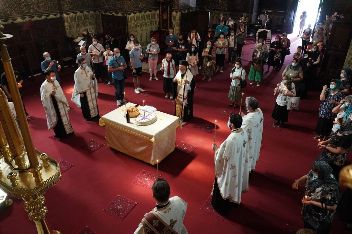 Biserica Greacă din Galați și-a sărbătorit hramul 179422