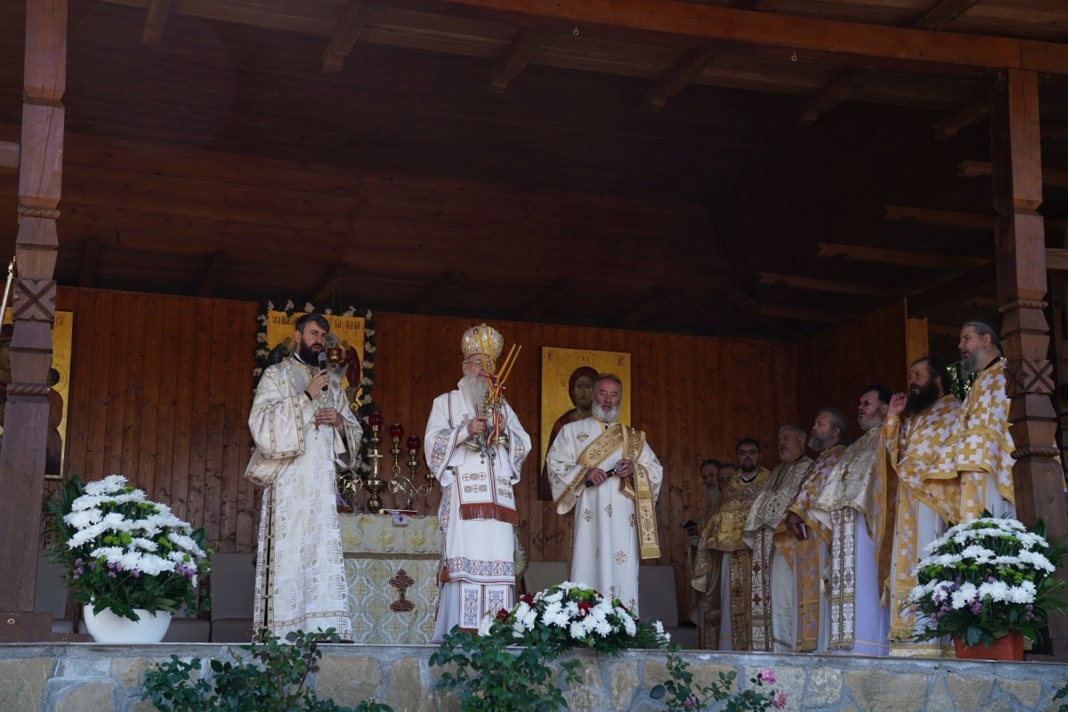 Praznicul Schimbării la Față la Mănăstirea Sângeap-Basaraba 179398