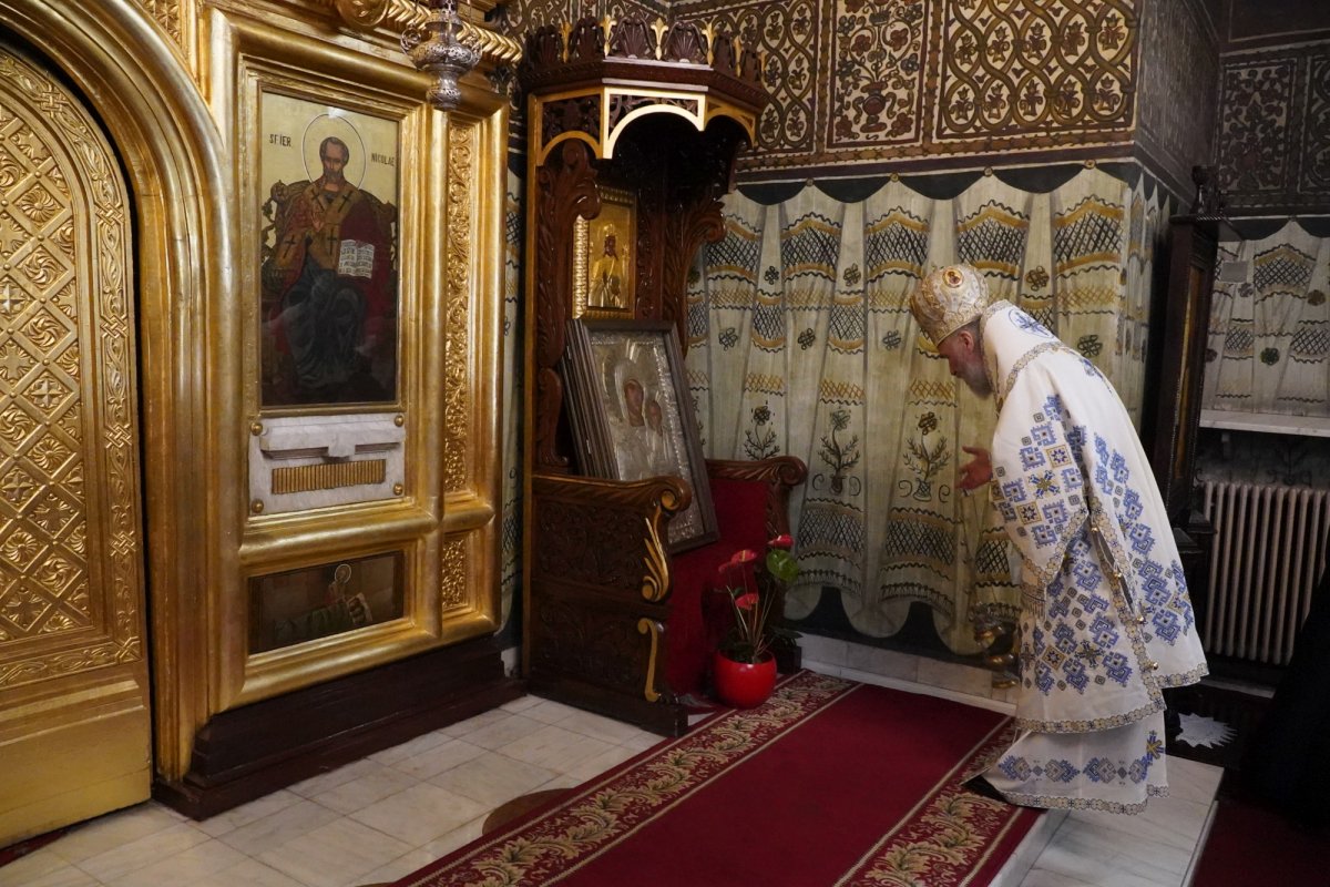 Tradiționala procesiune cu Icoana Maicii Domnului de la Mănăstirea Adam 179580