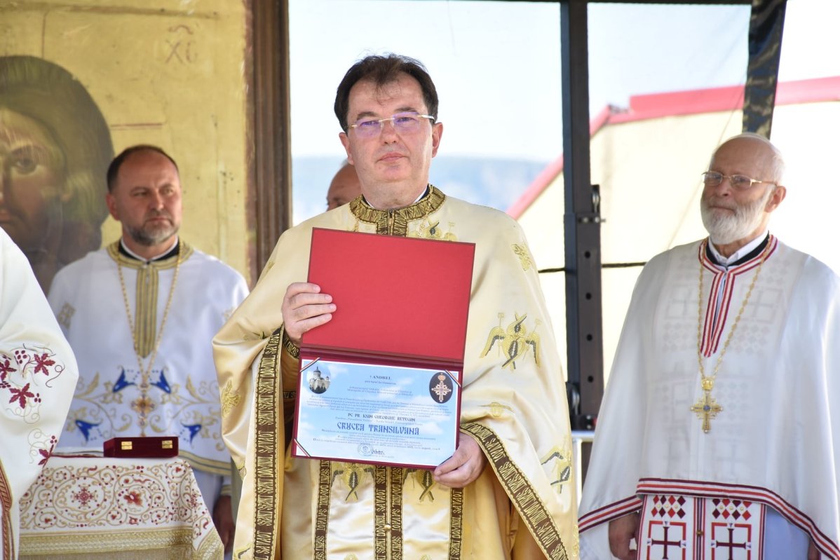 Cea mai veche biserică din Turda a fost resfințită 179838