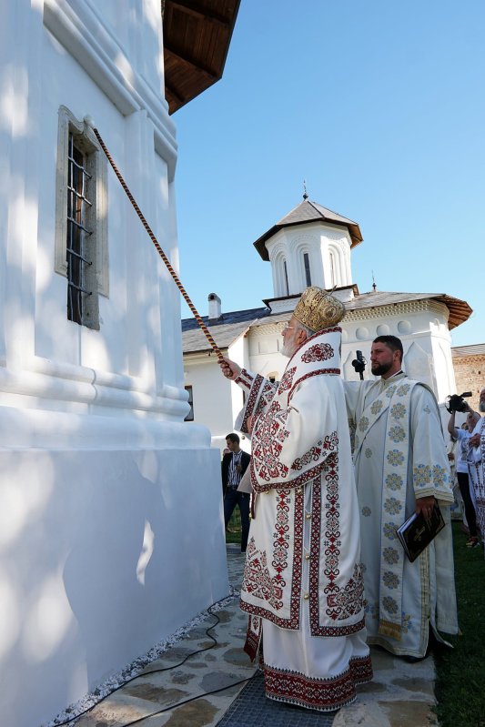 Mănăstirea Aninoasa din Argeș la frumusețea înnoită a începuturilor 179800