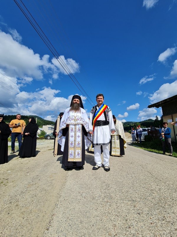 O copie a Icoanei Maicii Domnului „Esfagmeni“-Înjunghiata a fost adusă la Mănăstirea Piatra Tăieturii 179701
