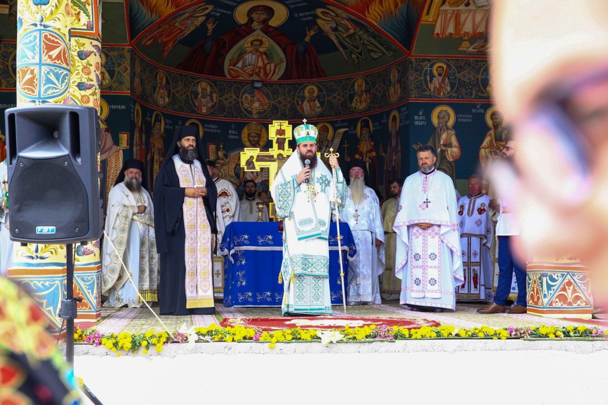 Binecuvântări arhiereşti la Cluj 179906