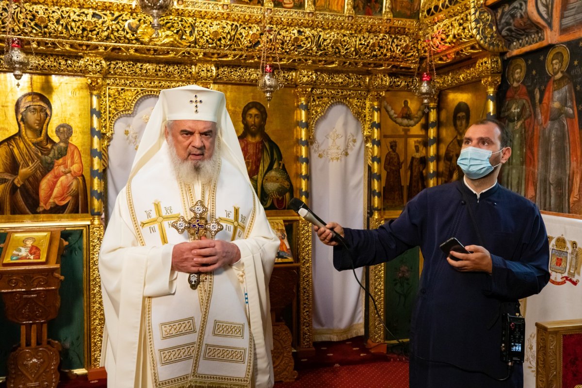 Noi preoți duhovnici pentru parohii din ţară şi diasporă 179984