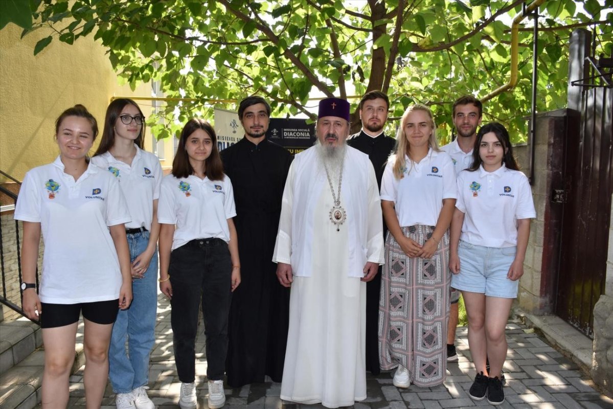 20 de ani de misiune socială în Mitropolia Basarabiei 180038