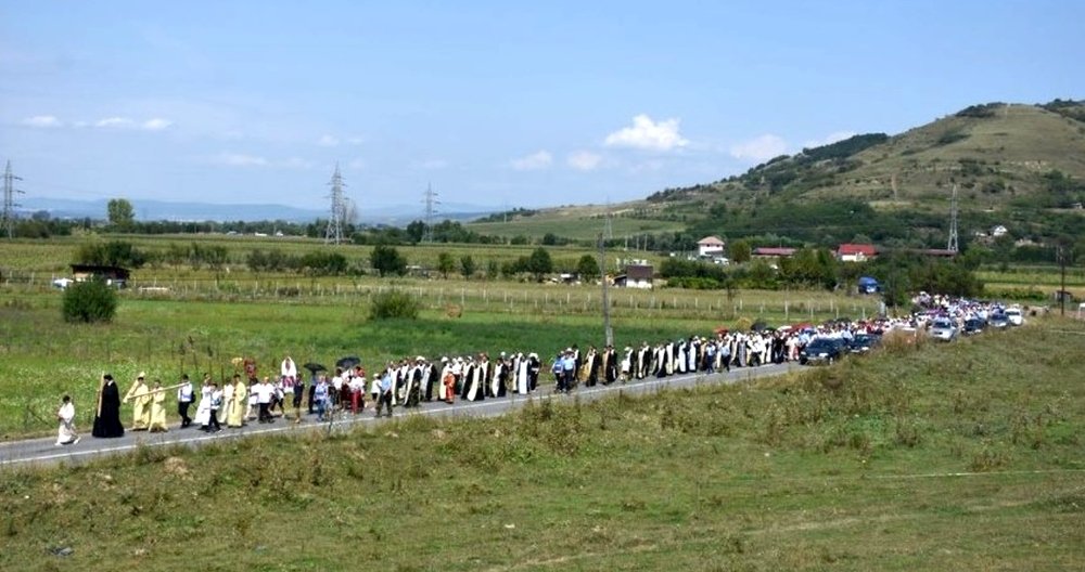 Revista presei 180027