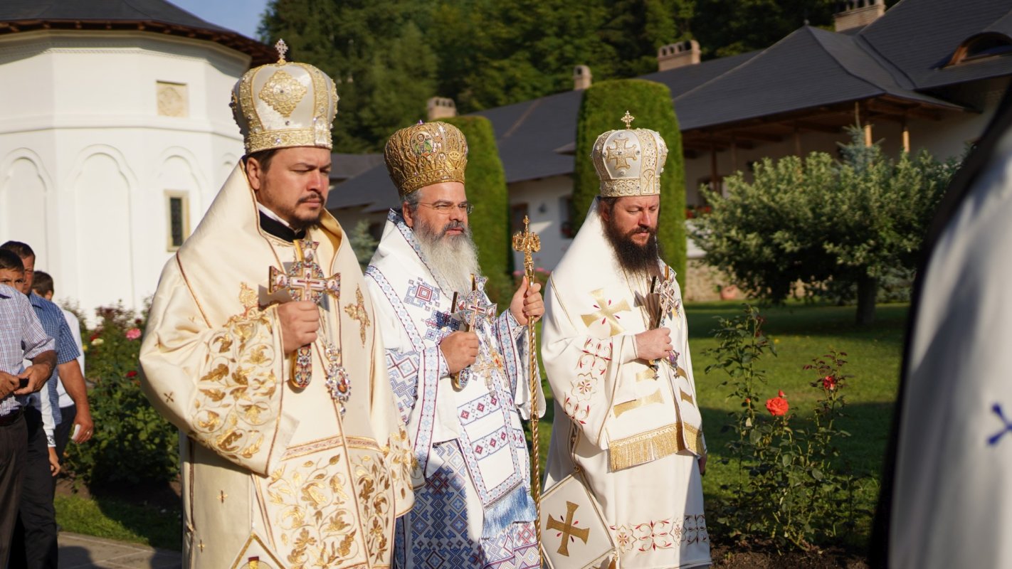 Liturghie Arhierească la „Serbarea de la Putna 2021” de ziua Sfinților Martiri Brâncoveni 180719