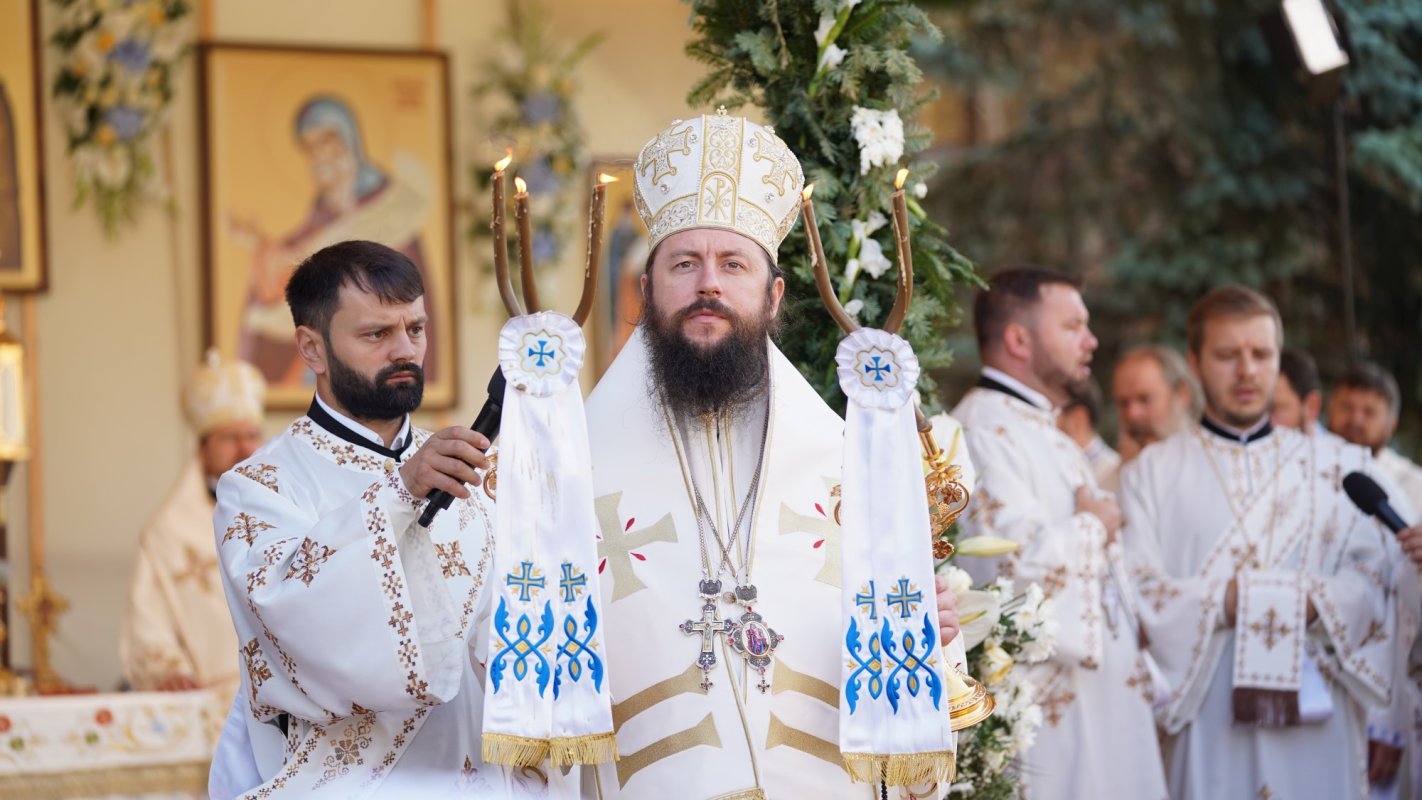 Liturghie Arhierească la „Serbarea de la Putna 2021” de ziua Sfinților Martiri Brâncoveni 180732