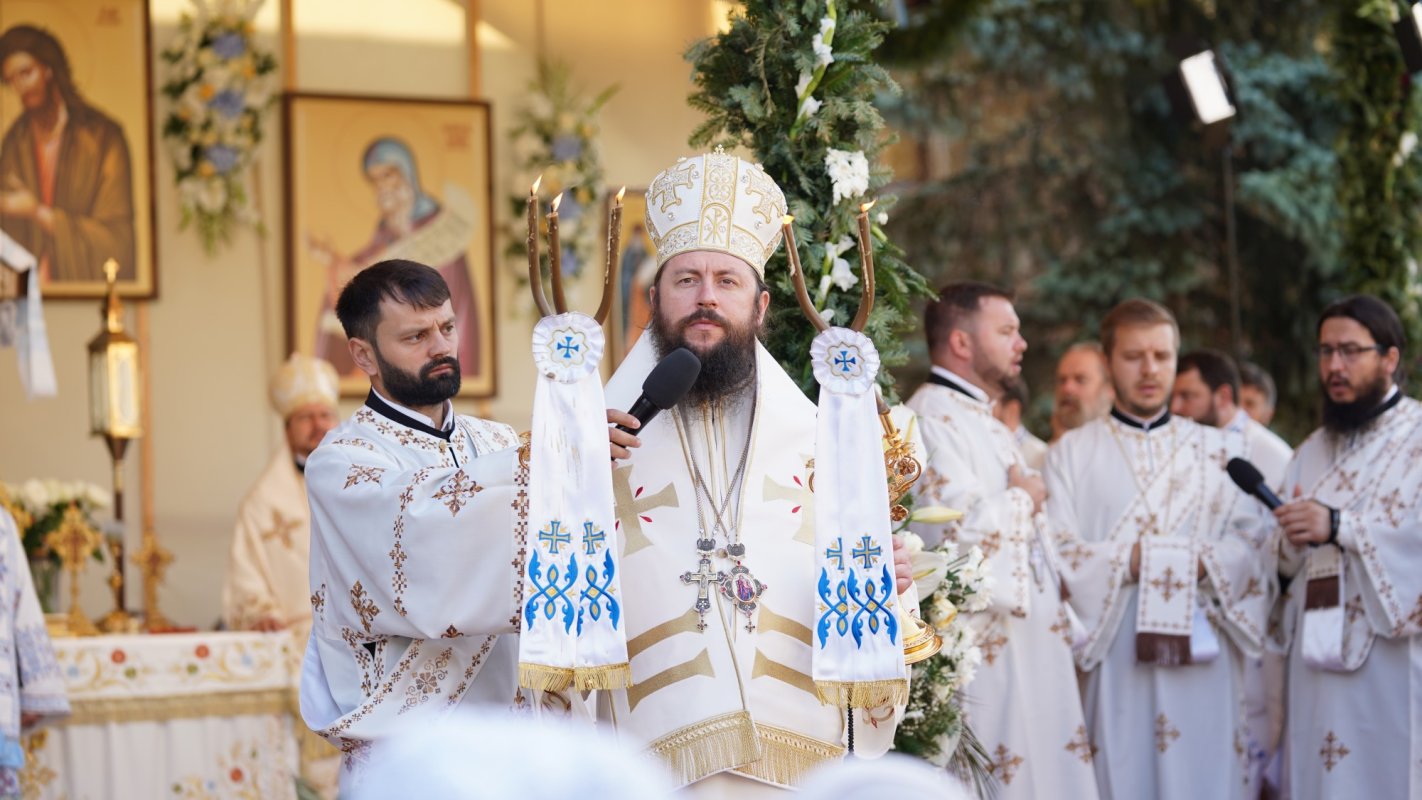 Liturghie Arhierească la „Serbarea de la Putna 2021” de ziua Sfinților Martiri Brâncoveni 180733