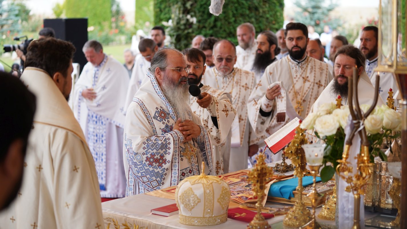 Liturghie Arhierească la „Serbarea de la Putna 2021” de ziua Sfinților Martiri Brâncoveni 180747