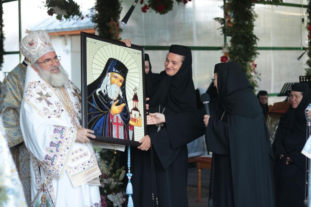 Sărbătorile Văratecului, triadă de bucurie duhovnicească 181110