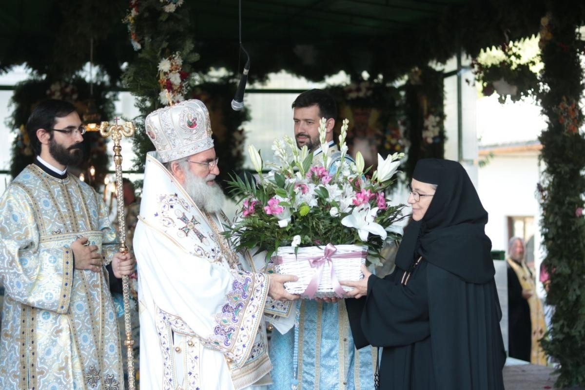 Sărbătorile Văratecului, triadă de bucurie duhovnicească 181111