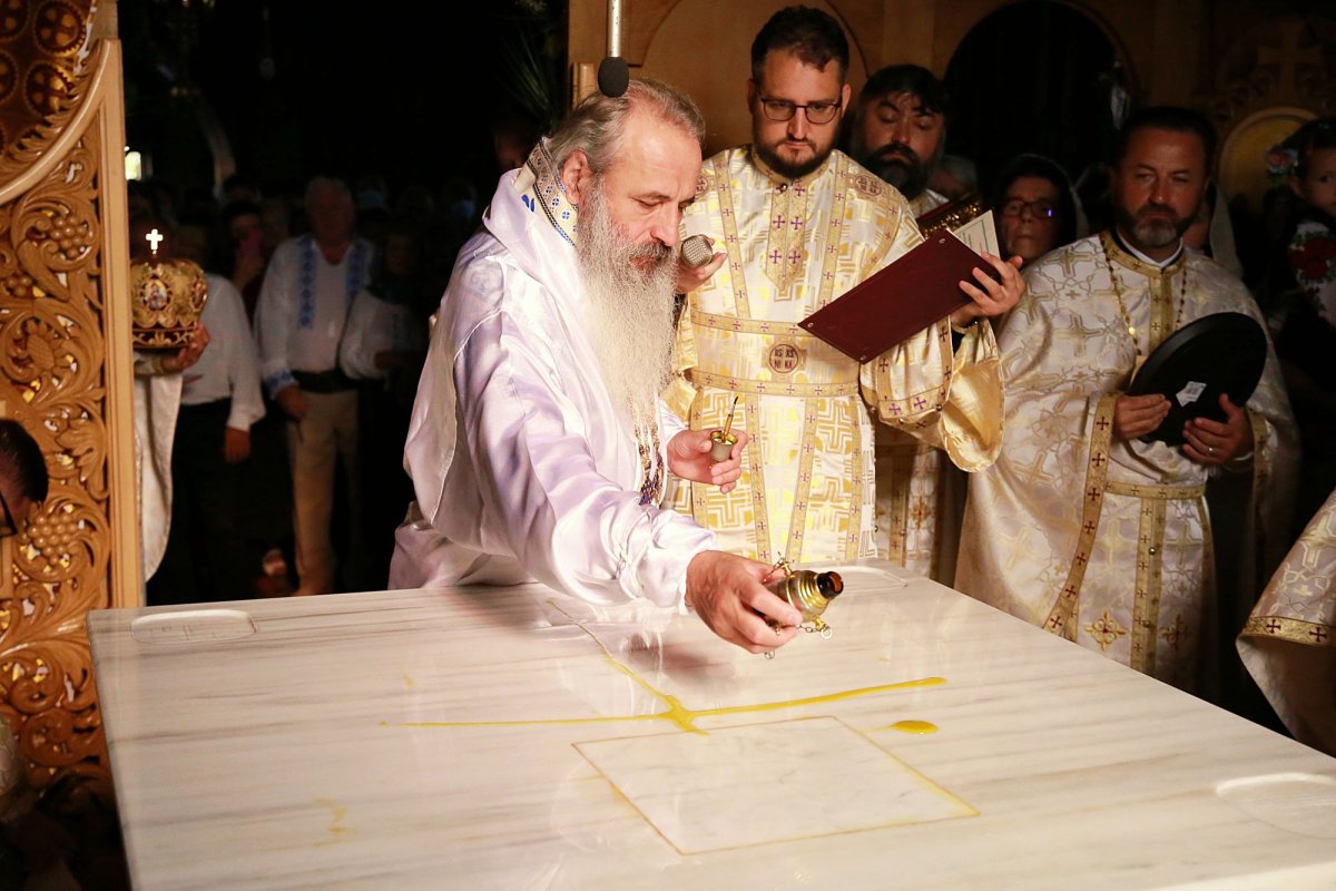 Biserica din comuna Broscăuți, sfințită de Mitropolitul Moldovei și Bucovinei 181471