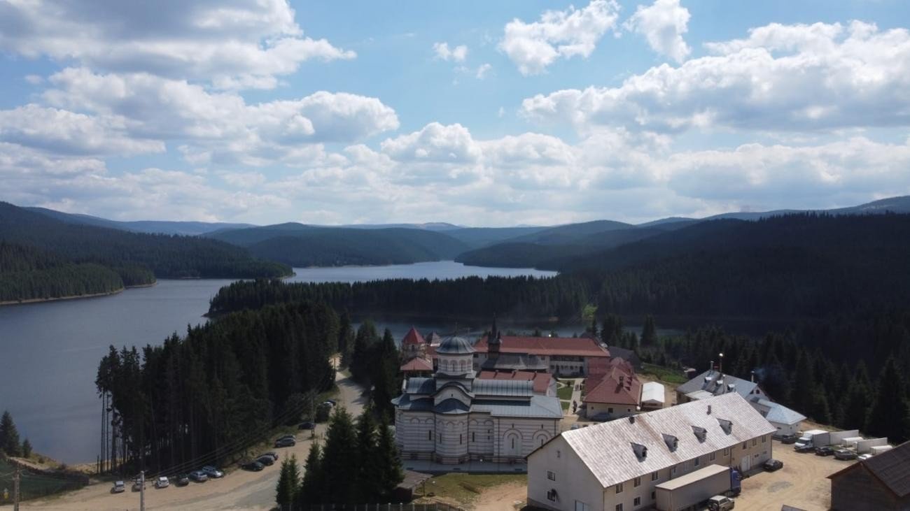 Tabăra națională „Părintele Teofil Părăian” la Mănăstirea Oașa 181351