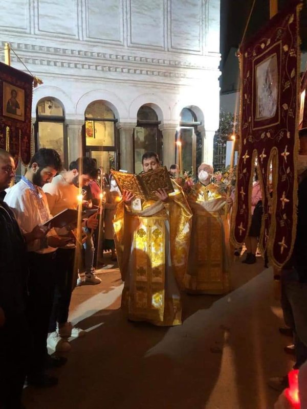 Un alt portret al României - Biserica Doamnei 181019