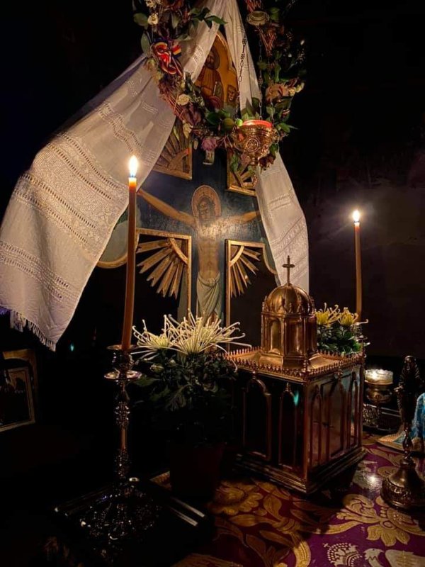 Un alt portret al României - Biserica Doamnei 181022