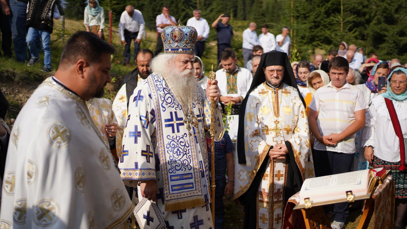 Schitul „Acoperământul Maicii Domnului”-Mestecăniș a fost sfințit 181537