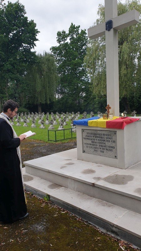 Comemorare şi comuniune a credincioşilor români de peste hotare 181658