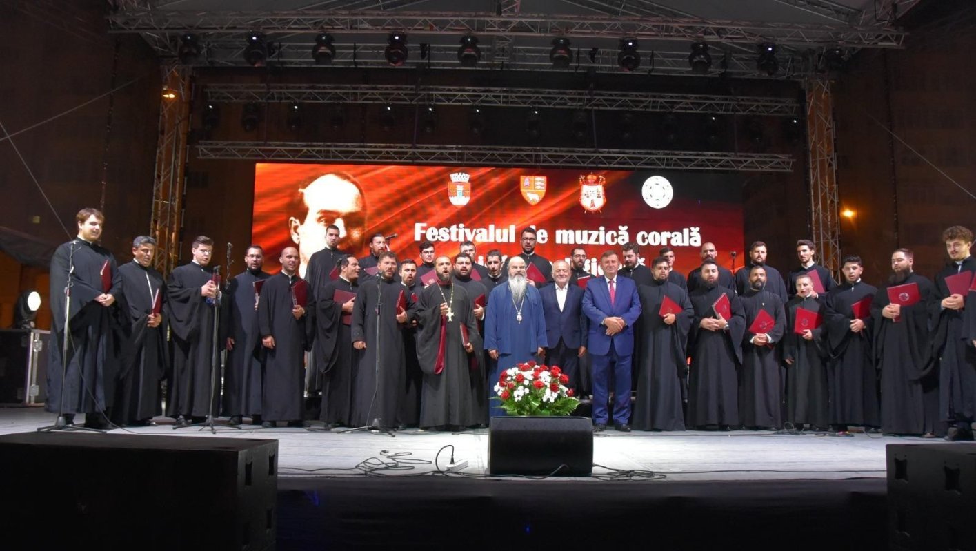 Festival de muzică laică și religioasă la Vaslui 181611