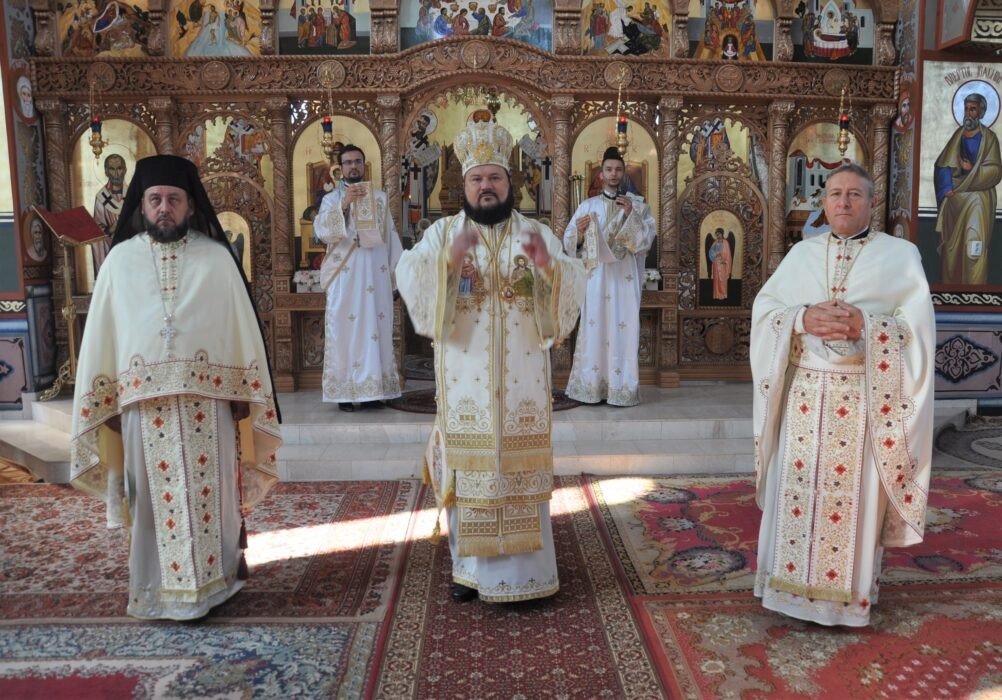 Sărbătoare la Biserica „Nașterea Maicii Domnului” din Zalău 181649