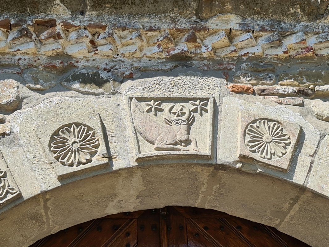 Zidurile Moldoviței, o frescă în tușe de lumină 181542