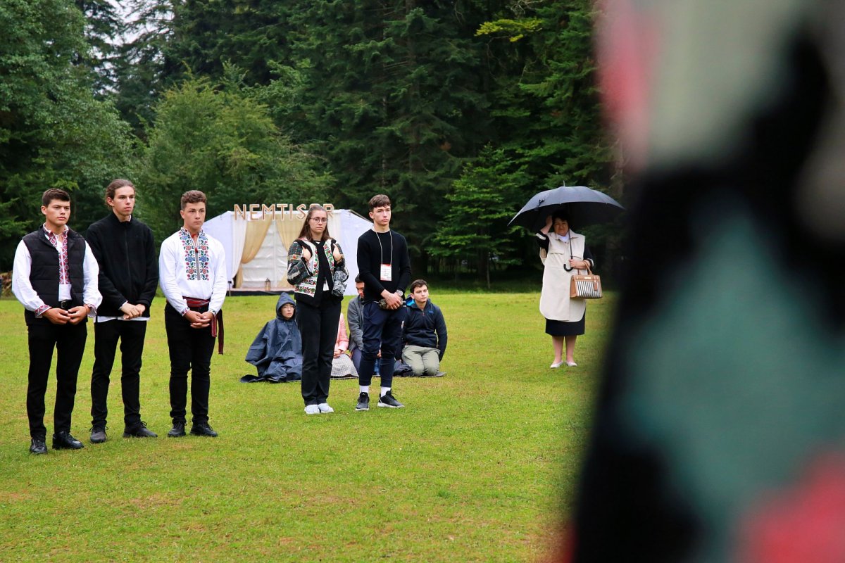 „Un tânăr are trei valori: libertate, entuziasm și bucurie” 181835