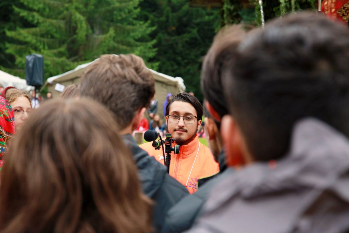 „Un tânăr are trei valori: libertate, entuziasm și bucurie” 181838