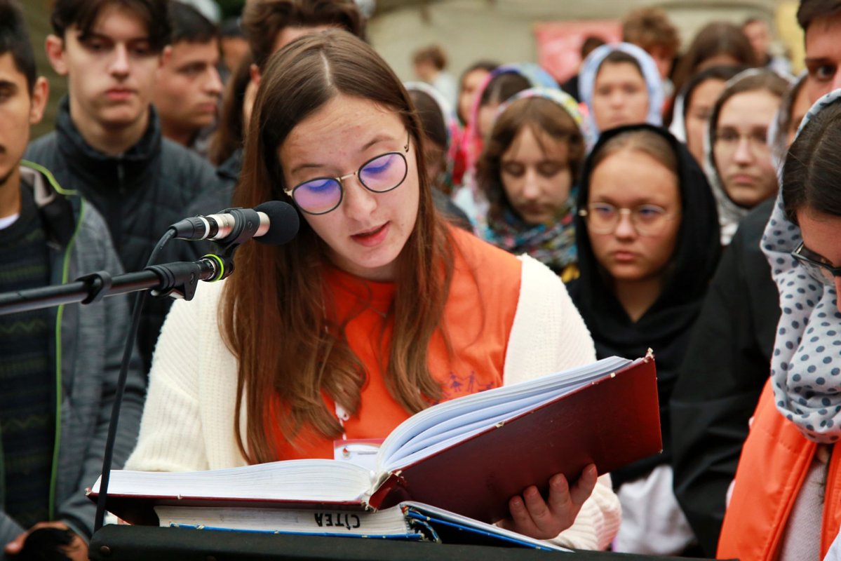 „Un tânăr are trei valori: libertate, entuziasm și bucurie” 181839
