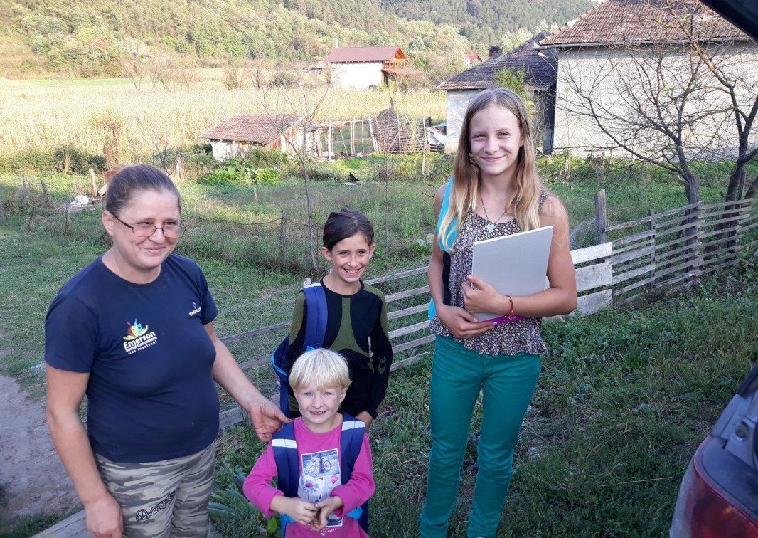 Campanie filantropică pentru copii defavorizaţi la Gherla 181883