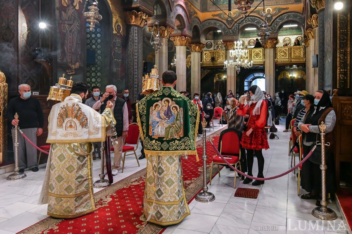 Matei 21, 43-46 (Cine va primi Împărăția cerurilor) 181805