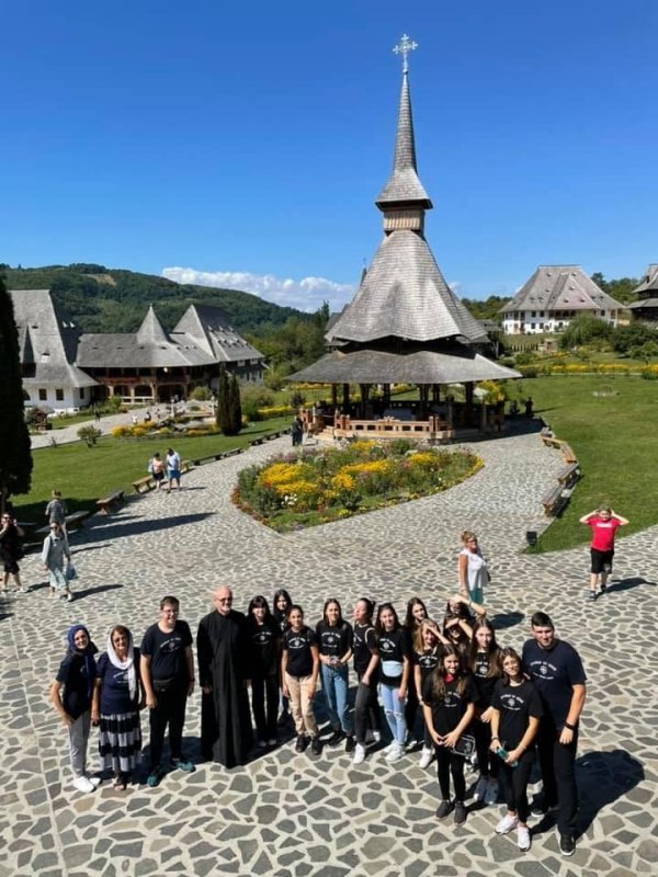 Pelerinaj în Maramureș pentru tineri din Parohia Reghin-Iernuțeni 181885