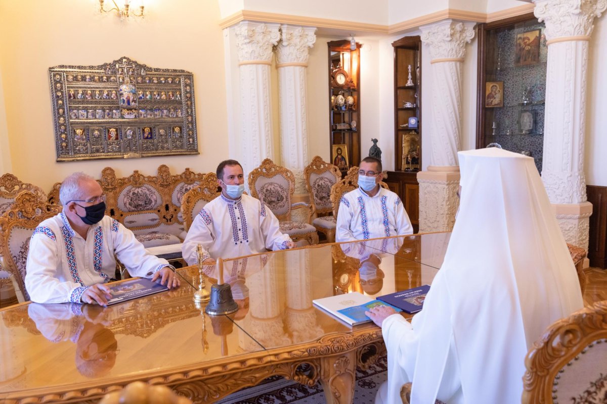 Artişti care au valorificat istoria istroromânilor distinși de Patriarhul României 182219