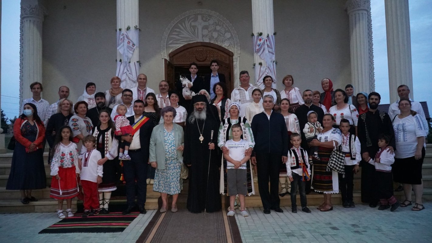 Festivalul „Ia românească în fiecare casă” la Dondușeni 182307