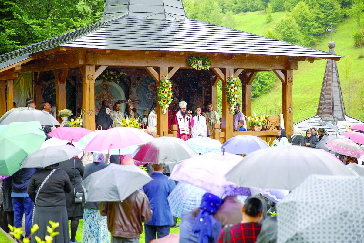 Sărbătoare la Mănăstirea Cormaia, Bistriţa-Năsăud 182350