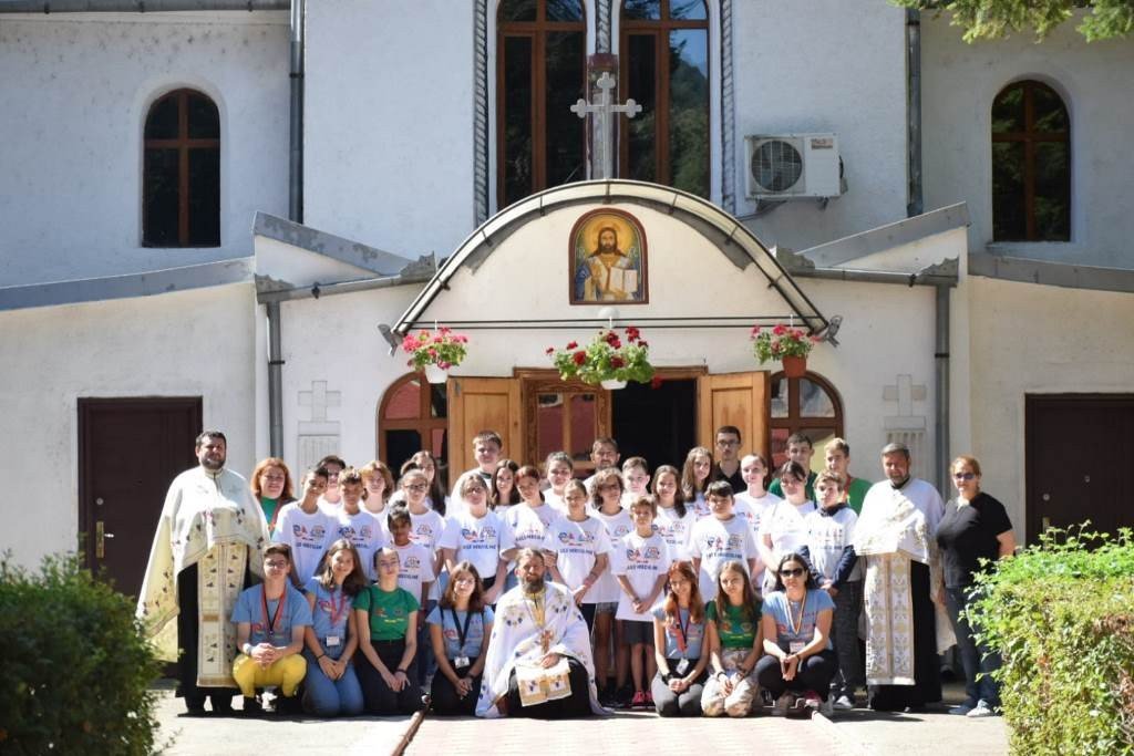 Programul „Împreună pentru copiii noștri” la Băile Herculane 182481