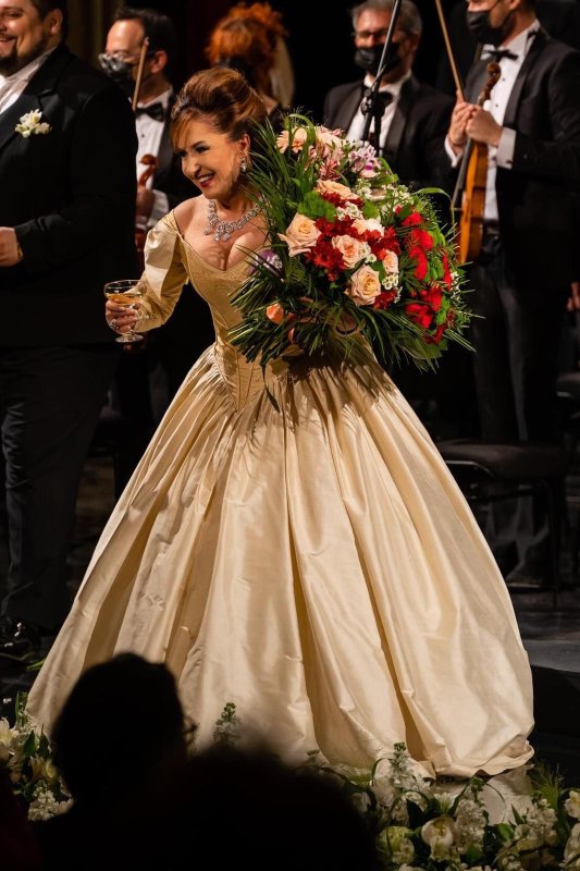 Elena Moșuc, model de echilibru între celebritate și credință 182474