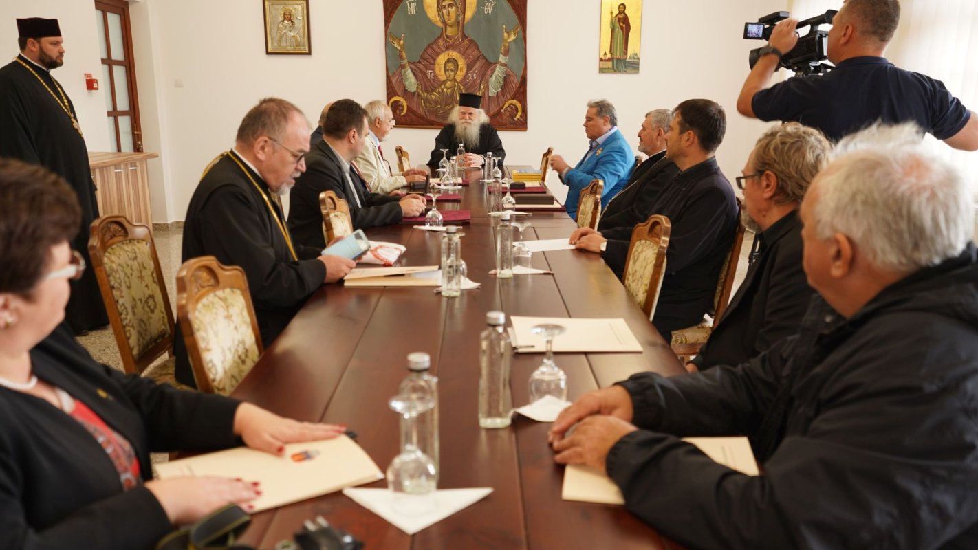 Simpozionul „Moștenirea rareşiană” la Mănăstirea Probota 182547