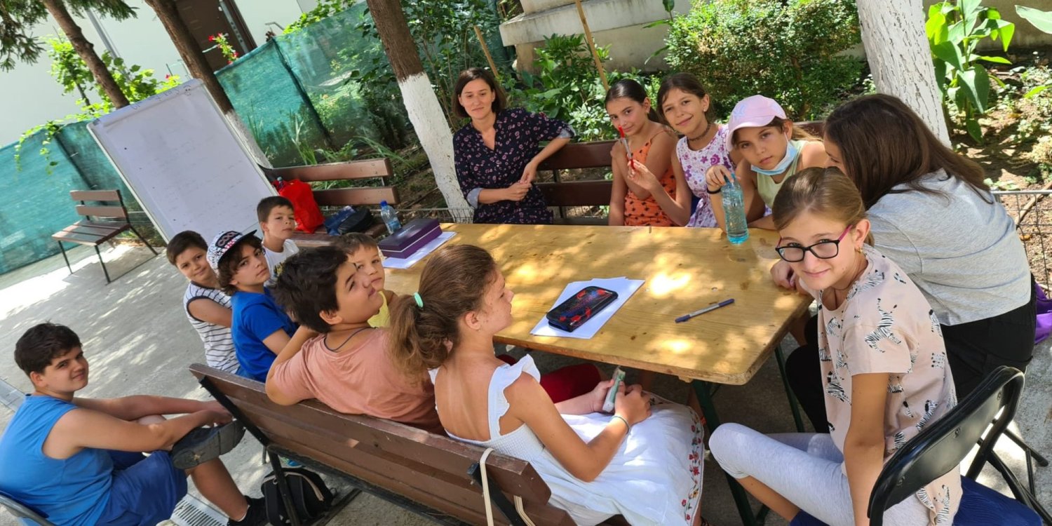 Tabăra de acasă 182627