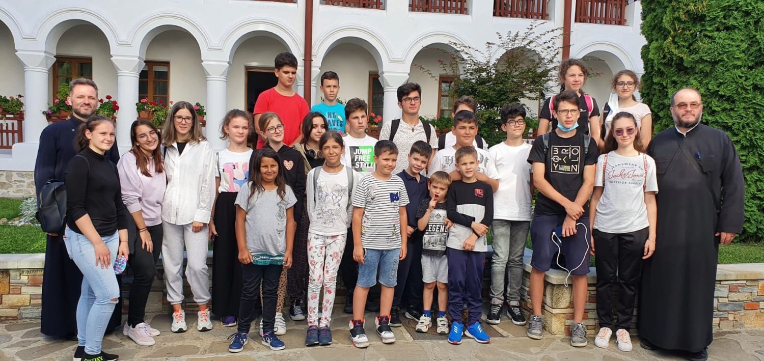 Tabăra de acasă 182628