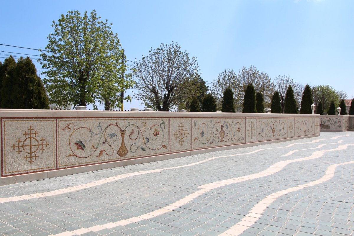 La Mănăstirea Techirghiol, vindecarea vine şi prin artă 182993