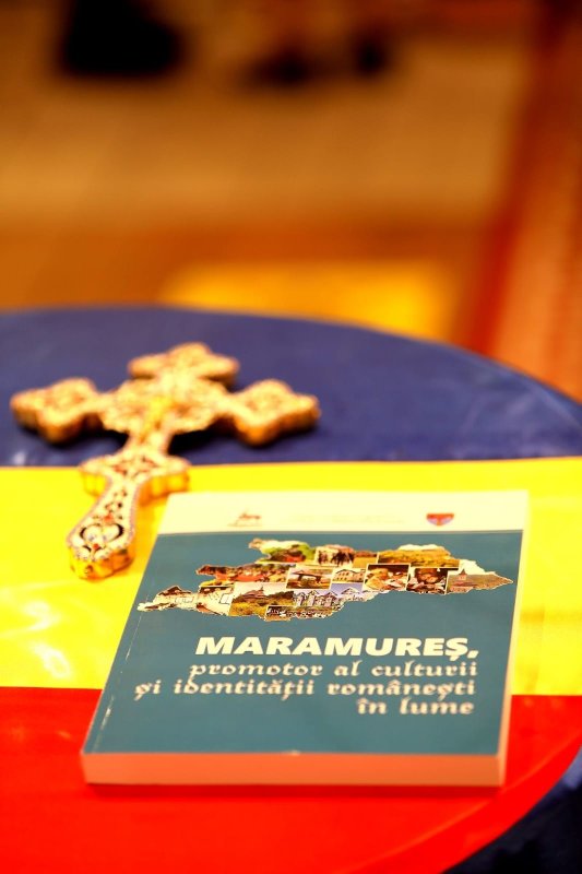 Simpozionul „Maramureș - promotor al culturii și identității românești în lume” 183346