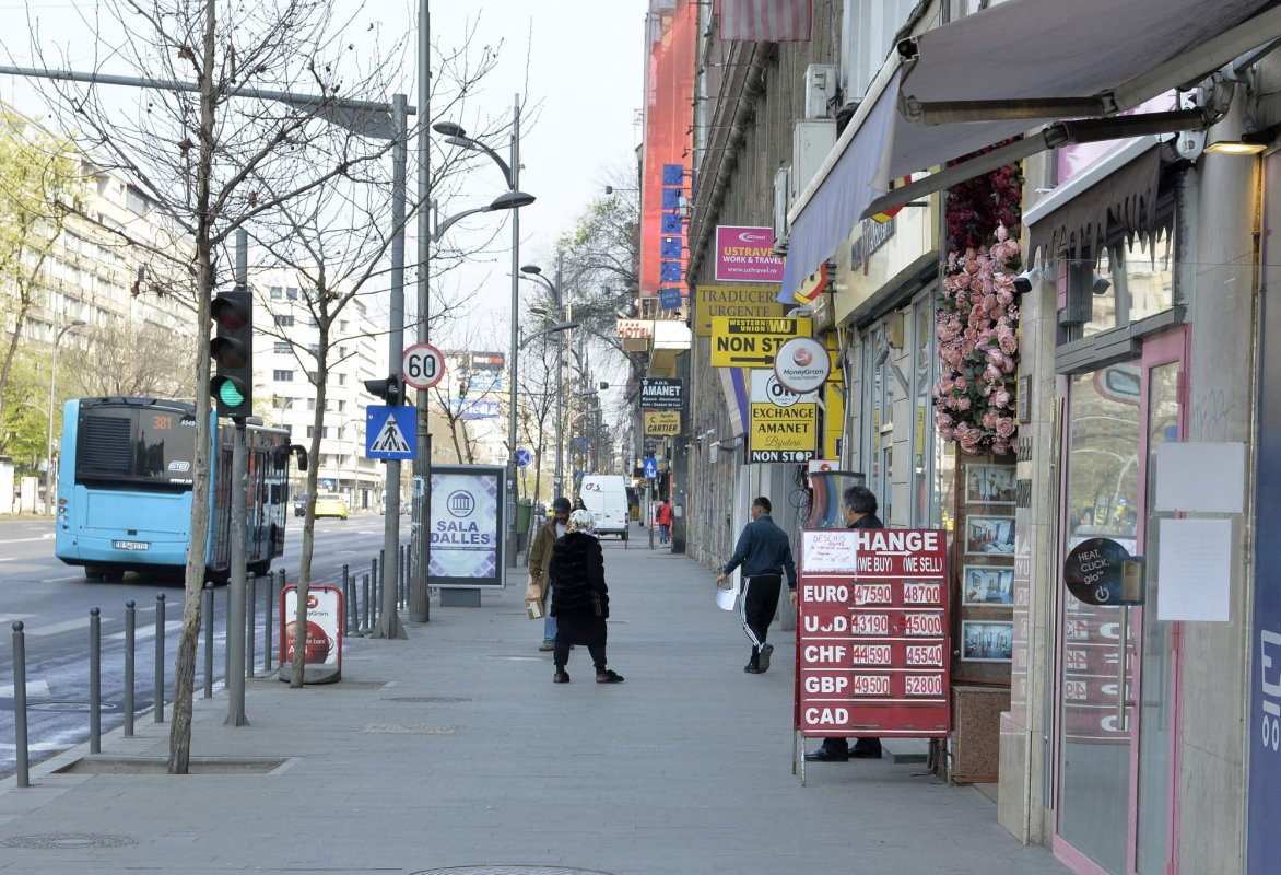 Cădere a monedei naționale 183408