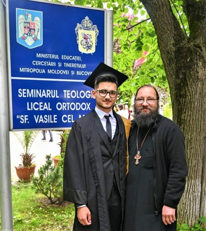 O mână de ajutor pentru 9.000 de școlari nevoiași 183546