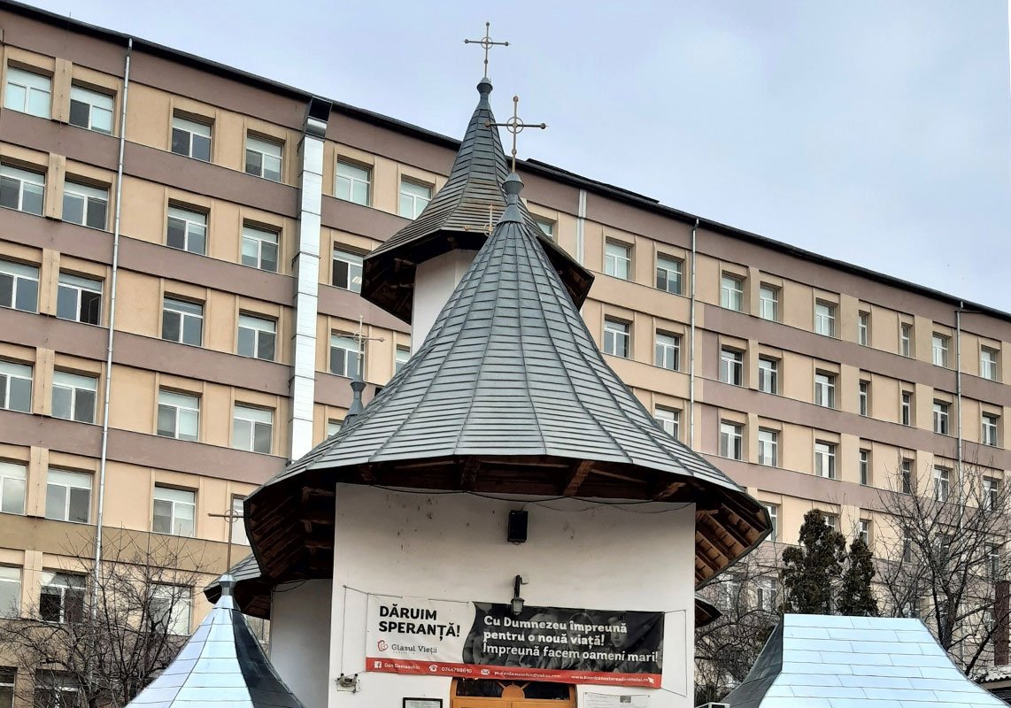 O mână de ajutor pentru 9.000 de școlari nevoiași 183558